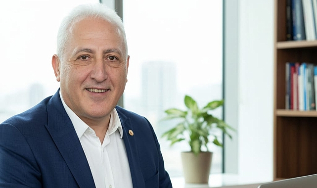 KAZAZ'DAN FLAŞ AÇIKLAMA: TRABZON, FRENİ PATLAMIŞ KAMYON GİBİ! 