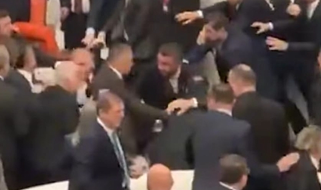 MECLİS'TE BÜYÜK KAVGA! 