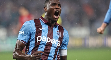 PAUL ONUACHU TARİHE GEÇİYOR