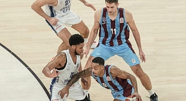 TRABZONSPOR'A EFES ÇELMESİ... SERİ BİTTİ! 