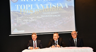 VALİ ŞAHİN MUHTARLARA SESLENDİ: AŞI PİŞMEYEN KİMSE KALMASIN! 