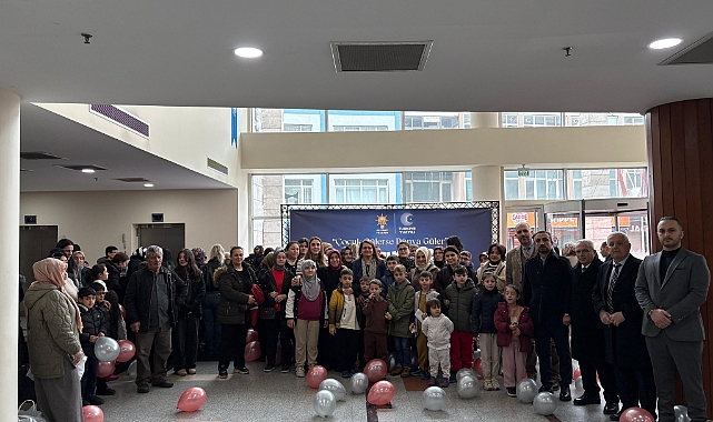 AK PARTİ TRABZON YETİM ÇOCUKLARIN YÜZÜNÜ GÜLDÜRDÜ