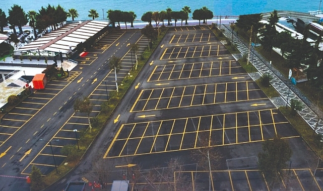 AKÇAABAT'TA BAYRAM BOYU OTOPARKLAR ÜCRETSİZ