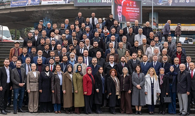 ANAHTAR PARTİ TRABZON'DA BAYRAM COŞKUSU