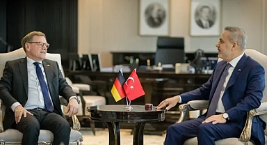 BAKAN FİDAN'DAN İRAN UYARISI: KİMSE HAYAL KURMASIN! 