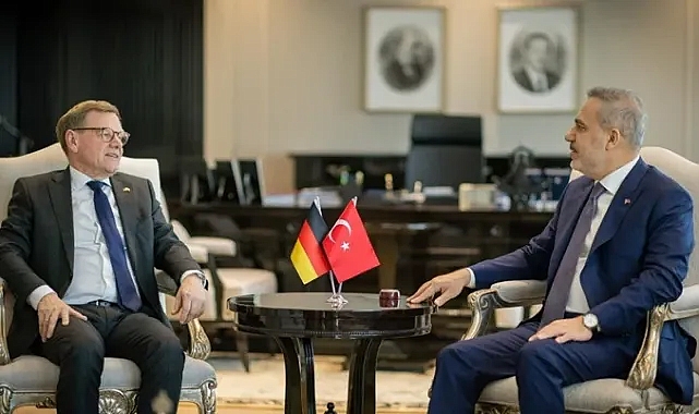 BAKAN FİDAN'DAN İRAN UYARISI: KİMSE HAYAL KURMASIN!