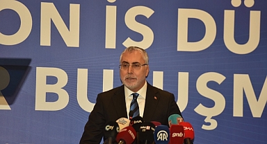 BAKAN IŞIKHAN'DAN TRABZONLULARA ÖVGÜ: TRABZONLU MEMLEKETİNİN DERDİYLE DERTLENİR