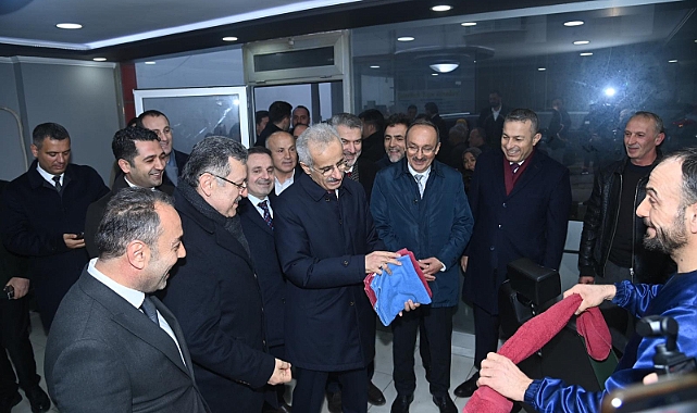 BAKAN URALOĞLU VE BAŞKAN GENÇ'TEN DÜZKÖY'E HİZMET SÖZÜ