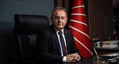 BAŞKAN BAK: “TRABZONSPOR’U KİRLİ SİYASETİNİZE ALET EDEMEZSİNİZ