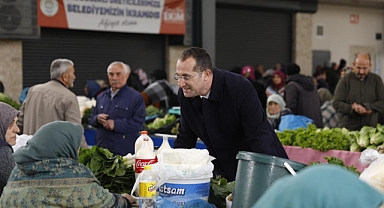 BAŞKAN EKİM'DEN KADINLAR PAZARINA ZİYARET