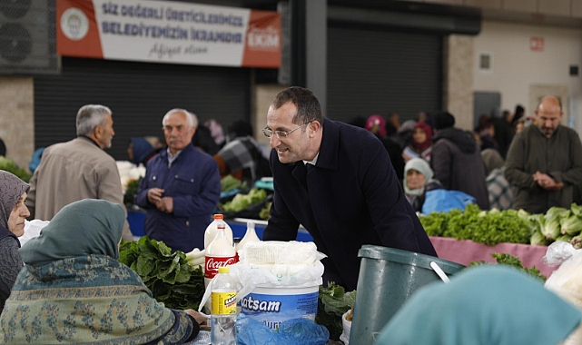 BAŞKAN EKİM'DEN KADINLAR PAZARINA ZİYARET