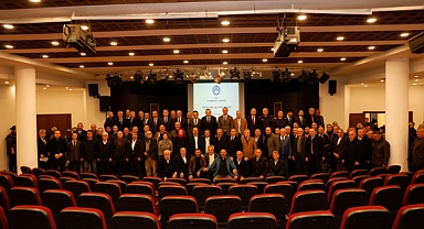 BAŞKAN EKİM: “MUHTARLARIMIZLA GÜÇLÜ İLETİŞİM İÇİNDE ÇALIŞIYORUZ”