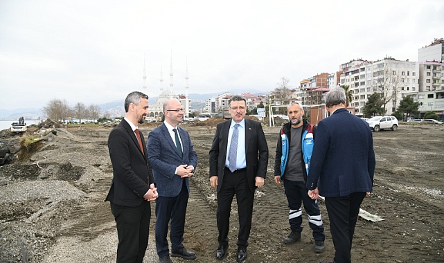 BAŞKAN GENÇ AKÇAABAT'TA PROJELERİ İNCELEDİ