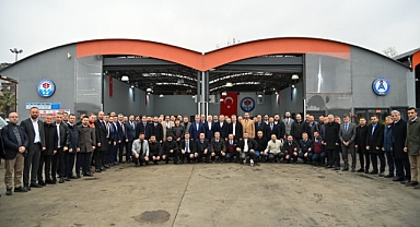 BAŞKAN GENÇ, TULAŞ PERSONELİYLE BAYRAMLAŞTI