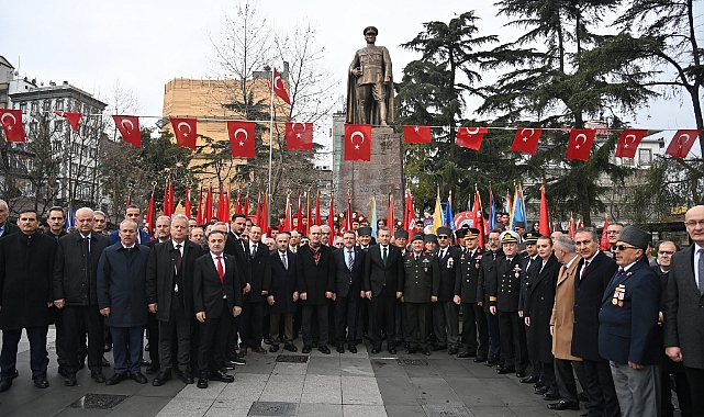 ÇANAKKALE DESTANININ KAHRAMANLARI ANILDI