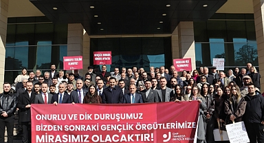 CHP TRABZON'DA BİR PARTİLİYİ BIÇAKLA YARALAYAN ZANLI SERBEST!