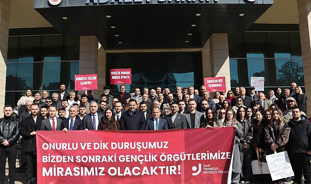 CHP TRABZON'DA BİR PARTİLİYİ BIÇAKLA YARALAYAN ZANLI SERBEST!