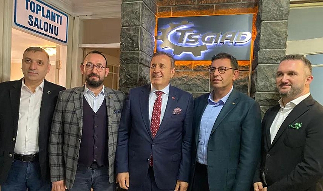 DOKASİFED'TE BAŞKAN AKDENİZ 