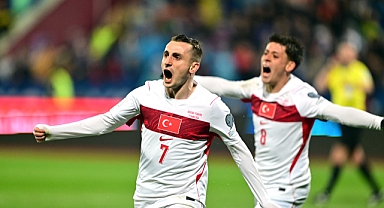 DÜNYA KUPASINDAYIZ... 24 YILLIK HASRETE SON!