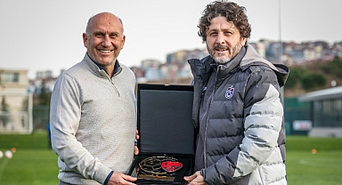 FATİH TEKKE'YE ÖDÜL 