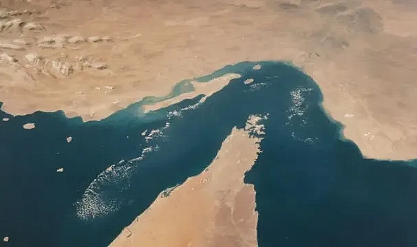 HÜRMÜZ BOĞAZI KAPATILDI! 