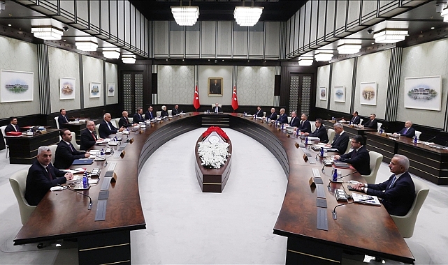 KABİNE BUGÜN TOPLANIYOR