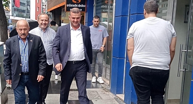 MHP'Lİ SİVRİKAYA'DAN ESNAF VE HASTANE ZİYARETİ 