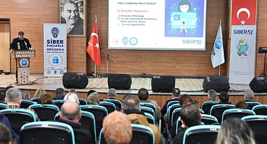 ORTAHİSAR, SİBER DOLANDIRICILIĞA KARŞI SEMİNER DÜZENLEDİ