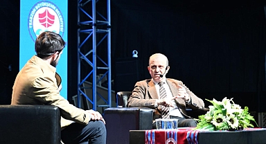 REKTÖRÜ ÇUVALCI, “TÜRKİYE’NİN KALKINMASINDA GENÇLERİN ROLÜ”NÜ ANLATTI