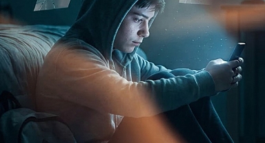 SAADET PARTİSİ RİZE'DEN DİJİTAL BAĞIMLILIK UYARISI! 