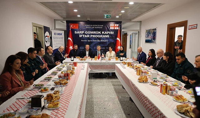 SARP SINIR KAPISI'NDA TÜRKİYE–GÜRCİSTAN DOSTLUK SOFRASI