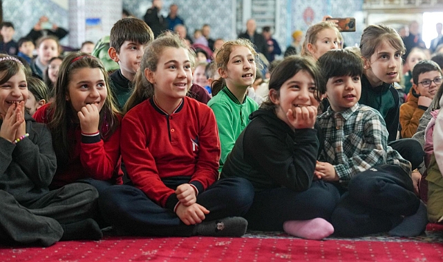 TRABZON'DA BİNLERCE ÇOCUK RAMAZANI TEKNE ORUCUYLA TANIDI