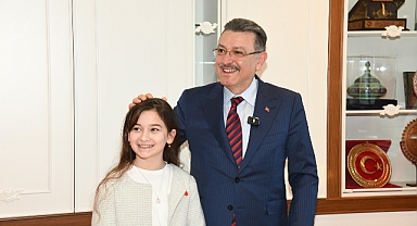 TRABZON'UN GURURU LİNA'DAN BAŞKAN GENÇ'E ZİYARET