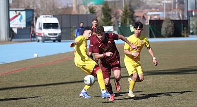 TRABZONSPOR 1 PUANA RAZI! 