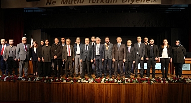 TRÜ'DE TIP BAYRAMI KUTLANDI 