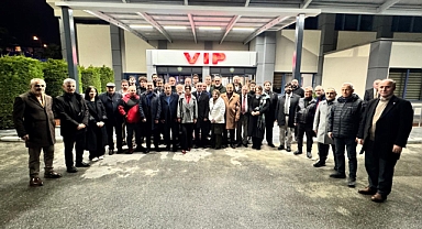 YAVUZ AYDIN'A TRABZON'DA COŞKULU KARŞILAMA