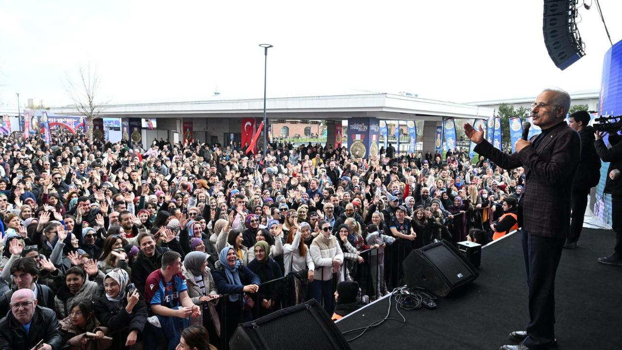 ANKARA TRABZON GÜNLERİNDE İNSAN SELİ