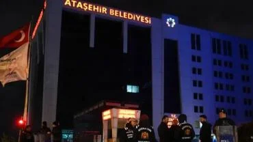 ATAŞEHİR BELEDİYE BAŞKANI TUTUKLANDI