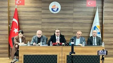 BAŞKAN AZİZOĞLU'NDAN FLAŞ MADEN AÇIKLAMASI