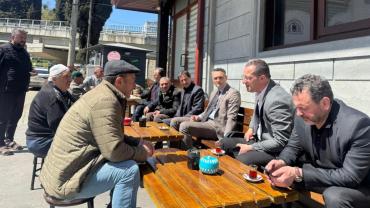 BAŞKAN EKİM YILDIZLI'DA VATANDAŞLARI DİNLEDİ