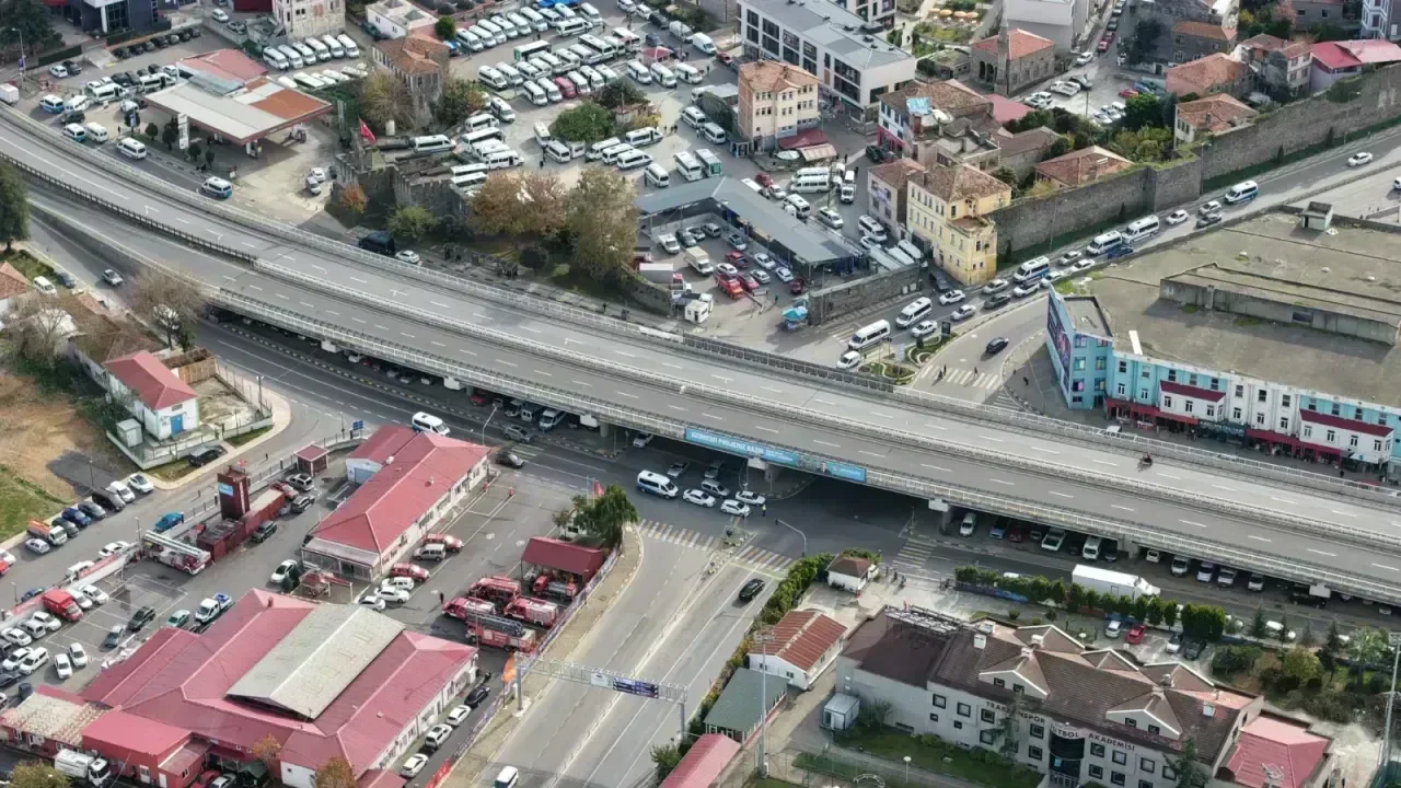 BAŞKAN GENÇ AÇIKLADI... REŞADİYE KAVŞAĞINA MAYISTA İLK KAZMA VURULUYOR!