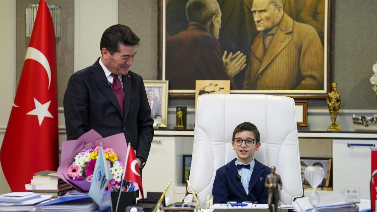 BAŞKAN KAYA, KOLTUĞUNU 23 NİSAN'DA EMİN ARMAN'A DEVRETTİ