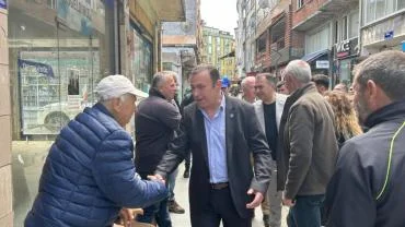 BAYRAK'TAN ELEKTRİK VE DOĞAL GAZ ZAMLARINA TEPKİ