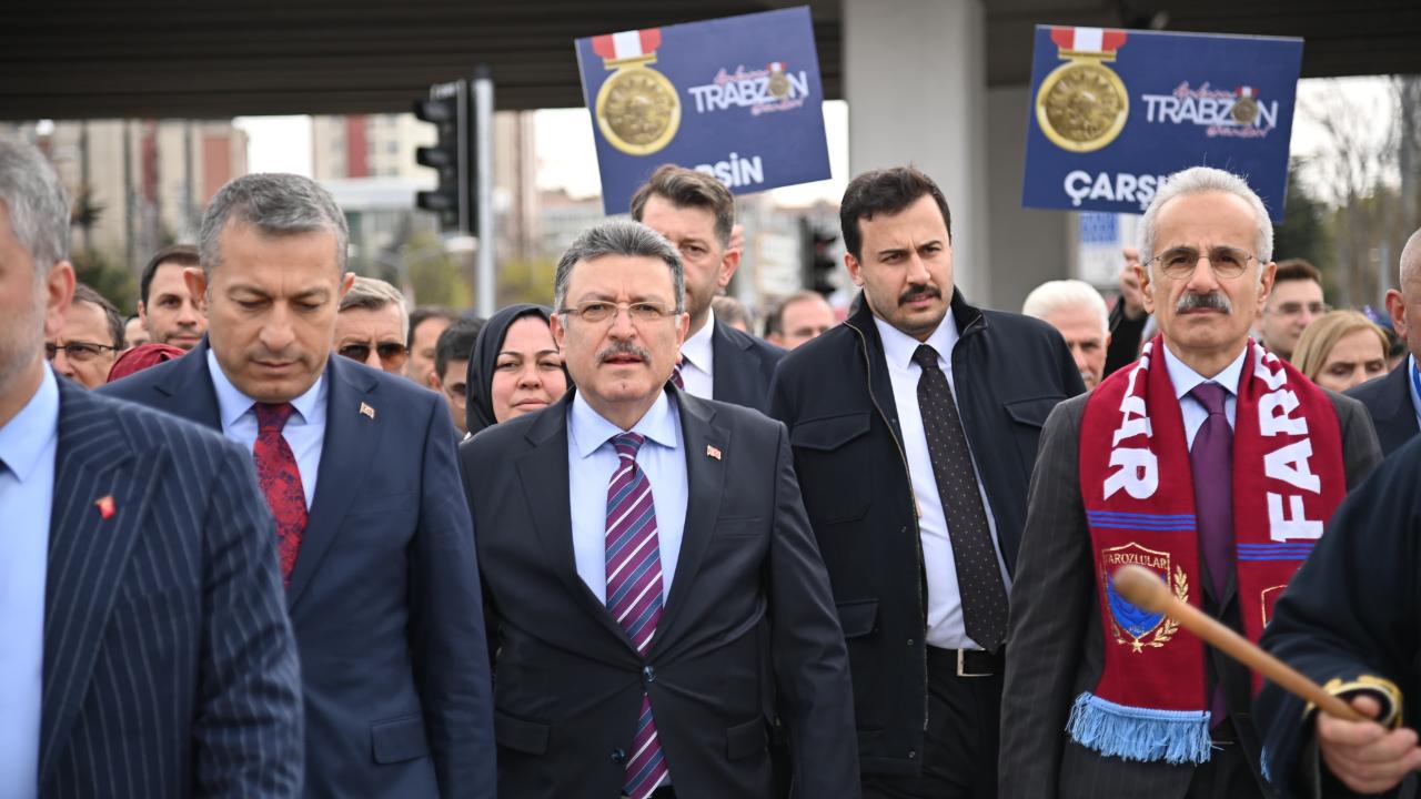 BÜYÜKŞEHİR STANDI ZİYARETÇİ AKININA UĞRADI