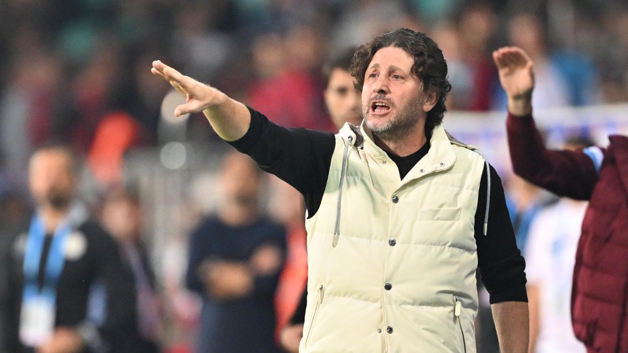 FATİH TEKKE BEYİN YIKIYOR!