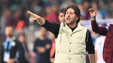 FATİH TEKKE BEYİN YIKIYOR!