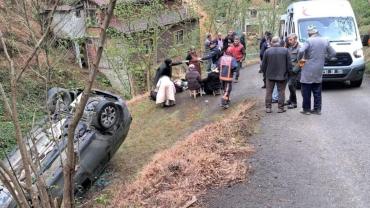 KÖPRÜBAŞI'NDA KORKUTAN KAZA: 2 YARALI