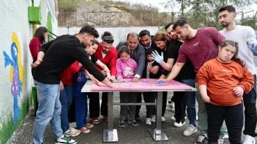 ORTAHİSAR BELEDİYESİ'NDE OTİZM GÜNÜNDE ANLAMLI ETKİNLİK