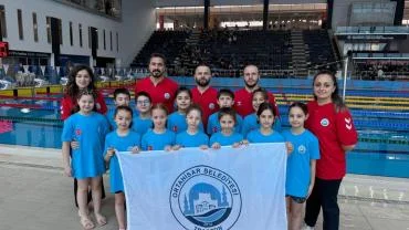 ORTAHİSAR'IN MİNİK YÜZÜCÜLERİ 28 MADALYA KAZANDI