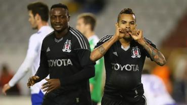 SÜPER LİG'DE TOP KOŞTURAN FUTBOLCU KALİNE YENİLDİ: FUTBOL CAMİASI YASTA!